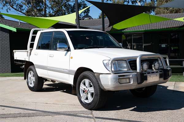 2000 Toyota Landcruiser GXV (4x4)