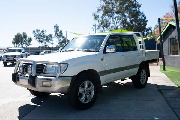 2000 Toyota Landcruiser GXV (4x4)