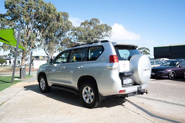 2010 Toyota Landcruiser GXL UZJ200R