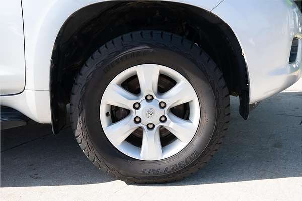 2010 Toyota Landcruiser GXL UZJ200R