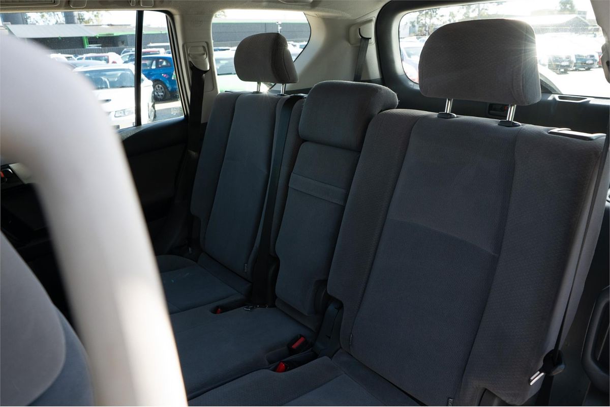 2010 Toyota Landcruiser GXL UZJ200R