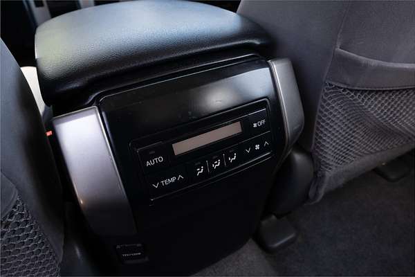 2010 Toyota Landcruiser GXL UZJ200R