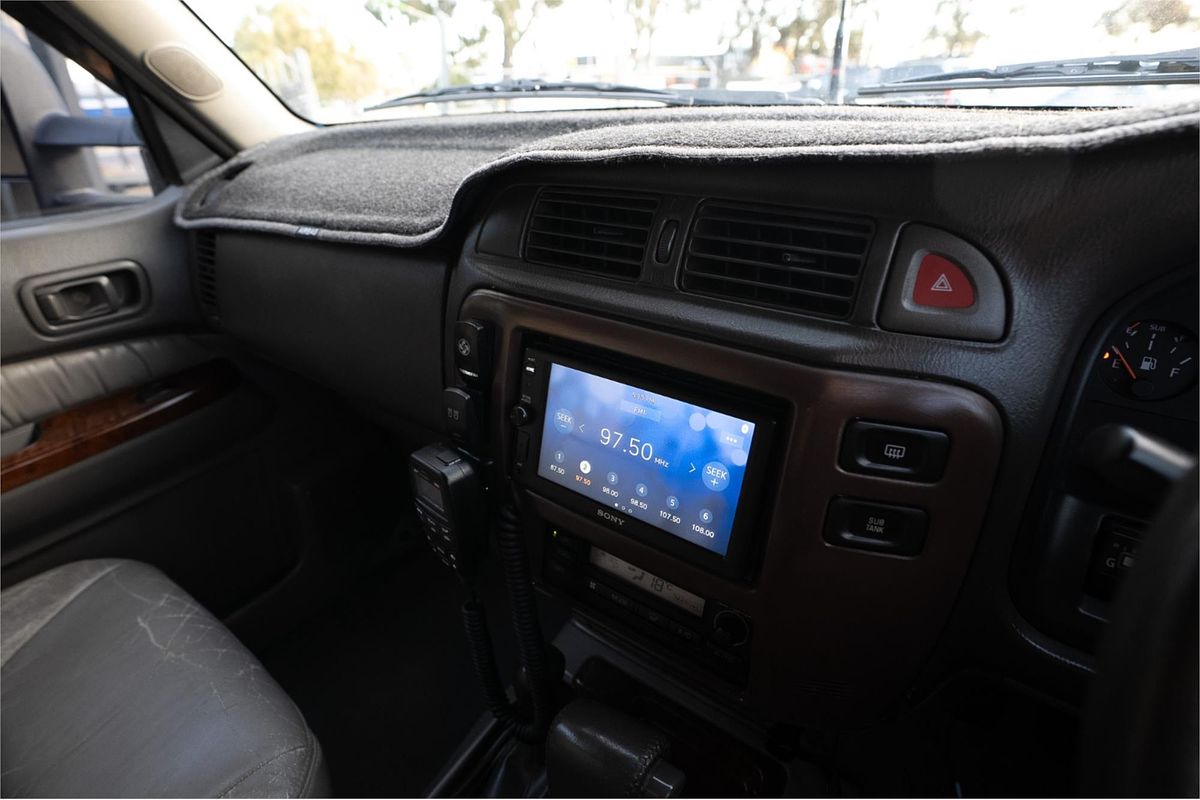 1998 Nissan Patrol Ti GU