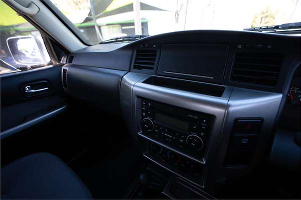 2010 Nissan Patrol ST GU VII