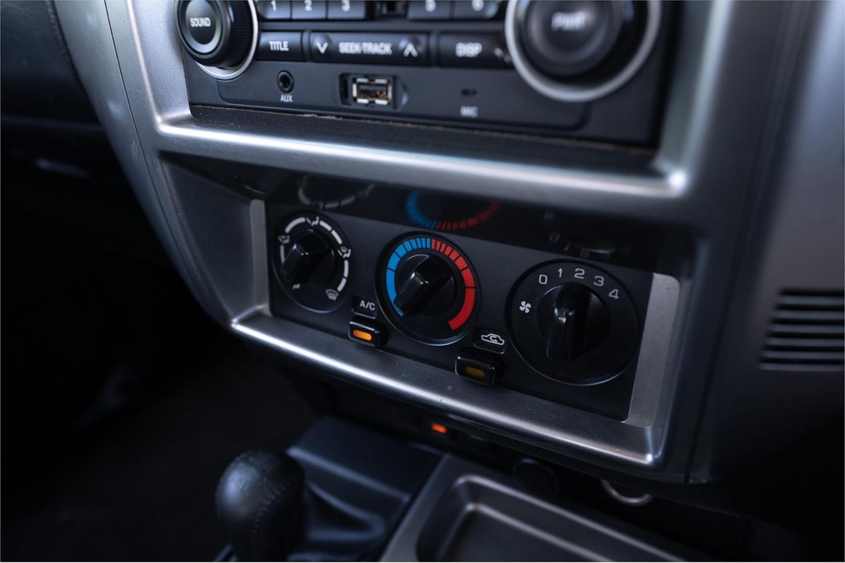 2010 Nissan Patrol ST GU VII