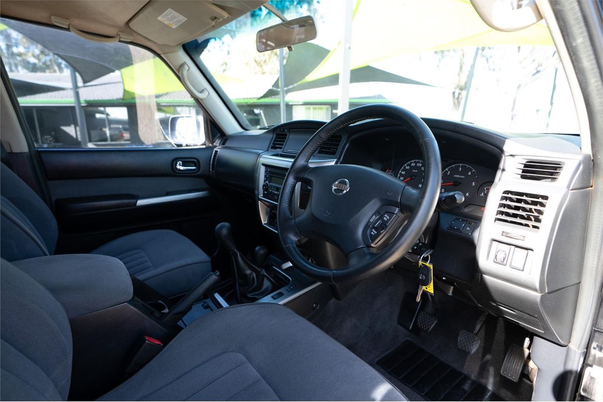 2010 Nissan Patrol ST GU VII