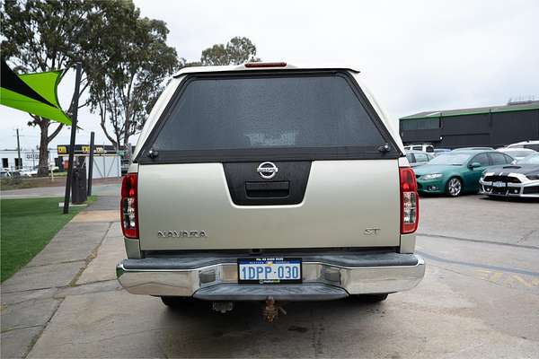 2011 Nissan Navara ST D40 4X4