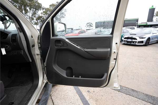 2011 Nissan Navara ST D40 4X4