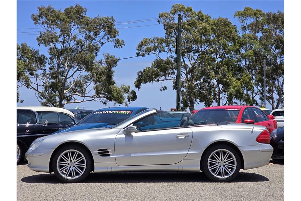 2004 Mercedes-Benz SL350 R230