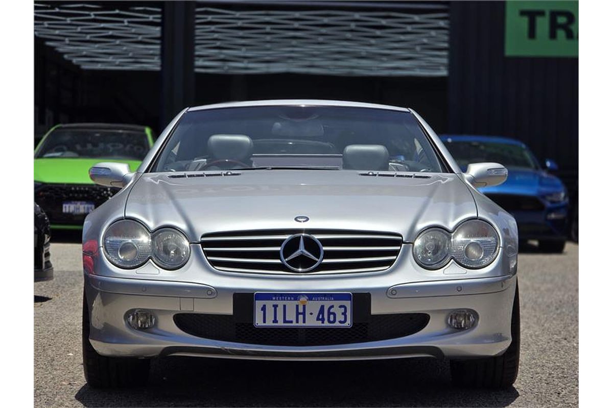 2004 Mercedes-Benz SL350 R230