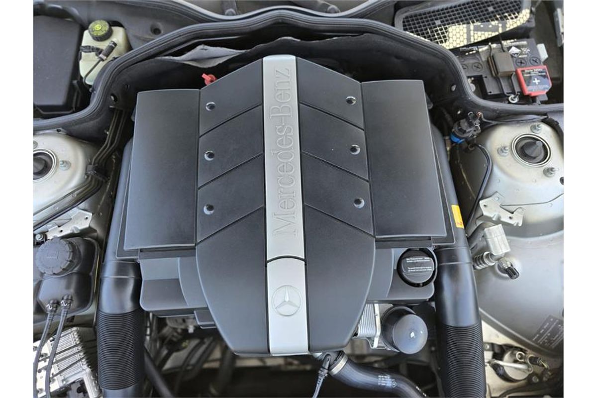 2004 Mercedes-Benz SL350 R230