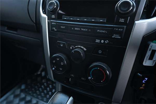 2013 Isuzu MU-X LS-M