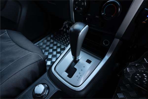2013 Isuzu MU-X LS-M