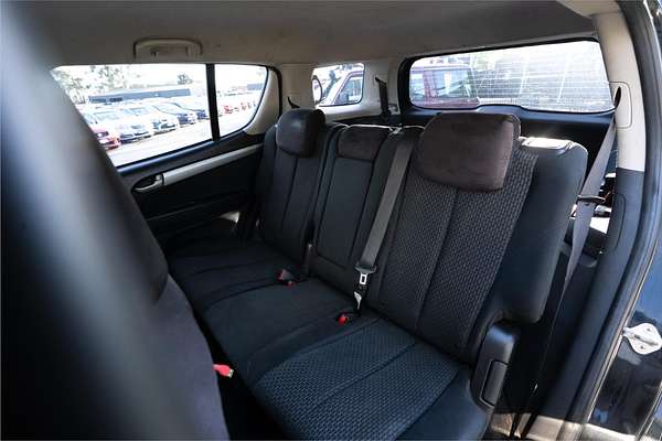 2013 Isuzu MU-X LS-M