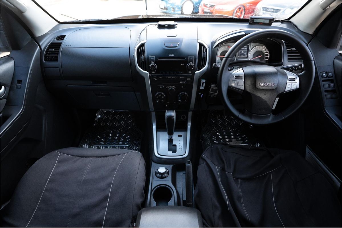 2013 Isuzu MU-X LS-M