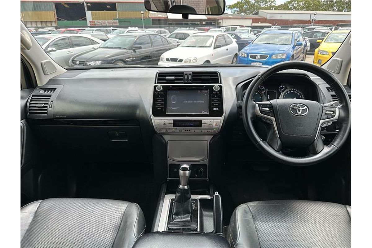 2017 Toyota Landcruiser GXL VDJ200R