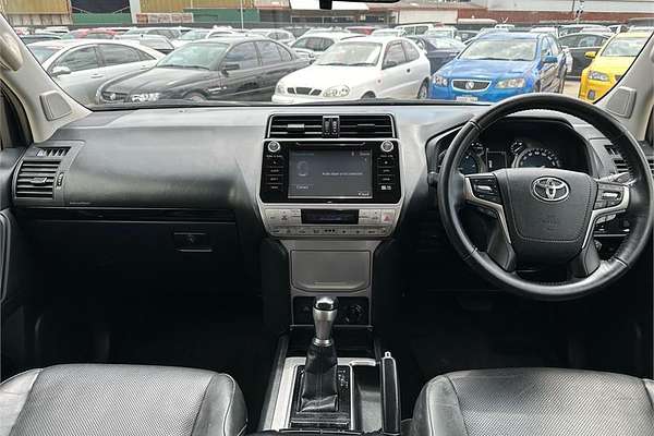 2017 Toyota Landcruiser GXL VDJ200R