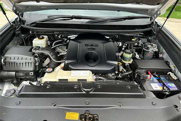 2017 Toyota Landcruiser GXL VDJ200R