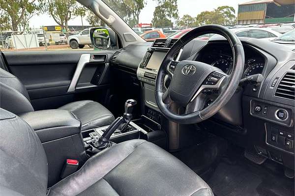 2017 Toyota Landcruiser GXL VDJ200R
