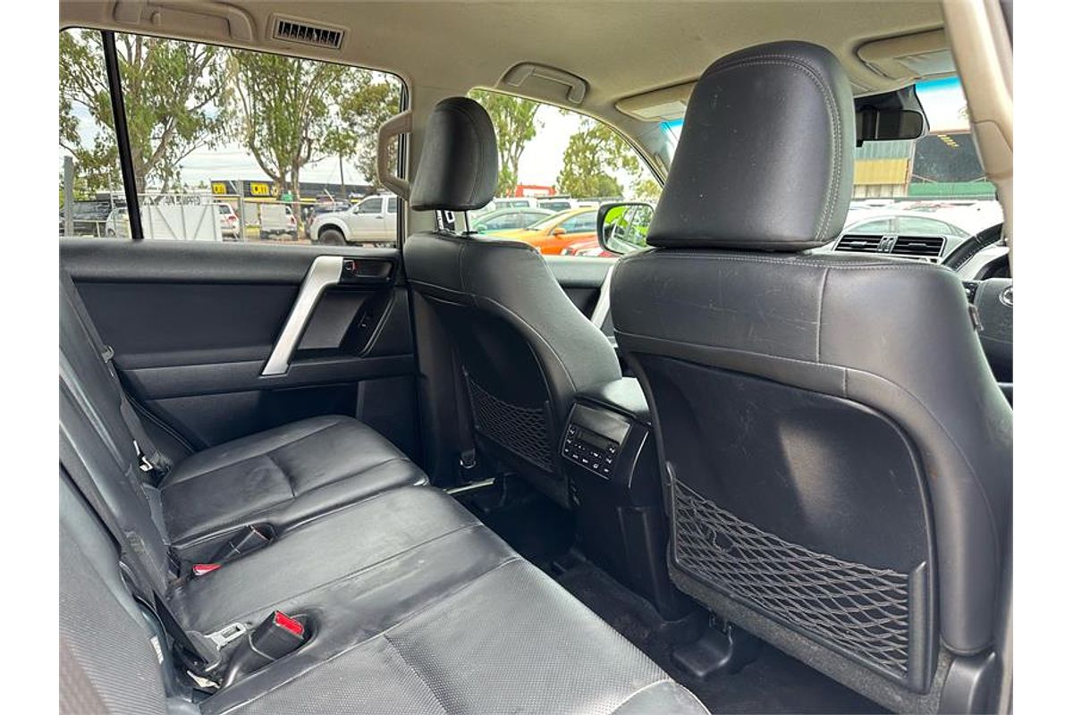 2017 Toyota Landcruiser GXL VDJ200R