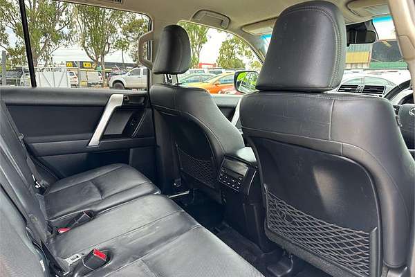 2017 Toyota Landcruiser GXL VDJ200R
