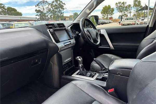2017 Toyota Landcruiser GXL VDJ200R