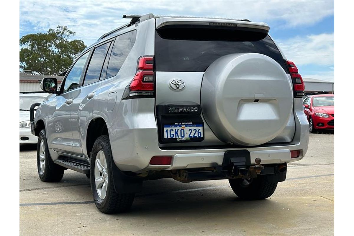 2017 Toyota Landcruiser GXL VDJ200R