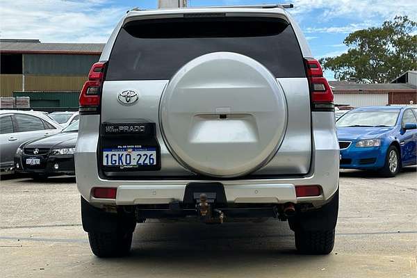 2017 Toyota Landcruiser GXL VDJ200R