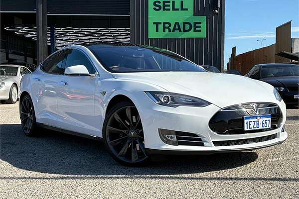 2015 Tesla Model S 85D