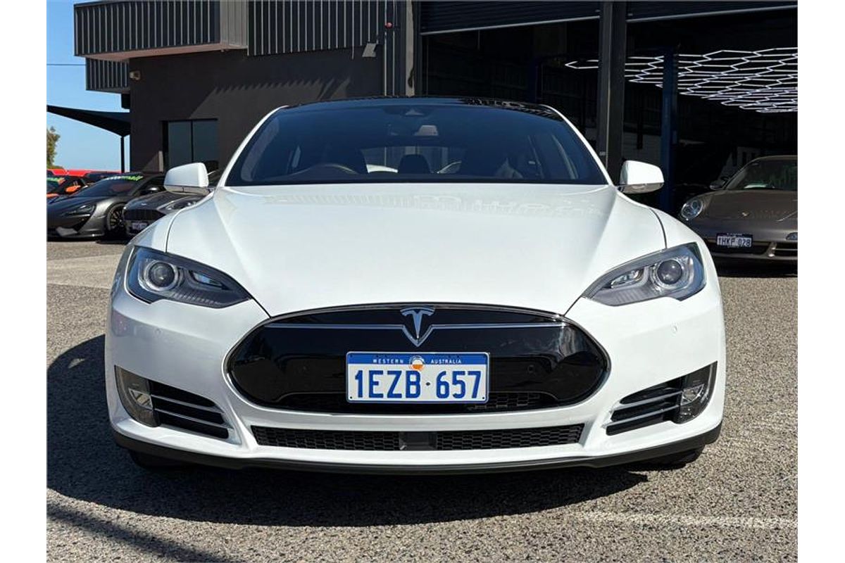 2015 Tesla Model S 85D