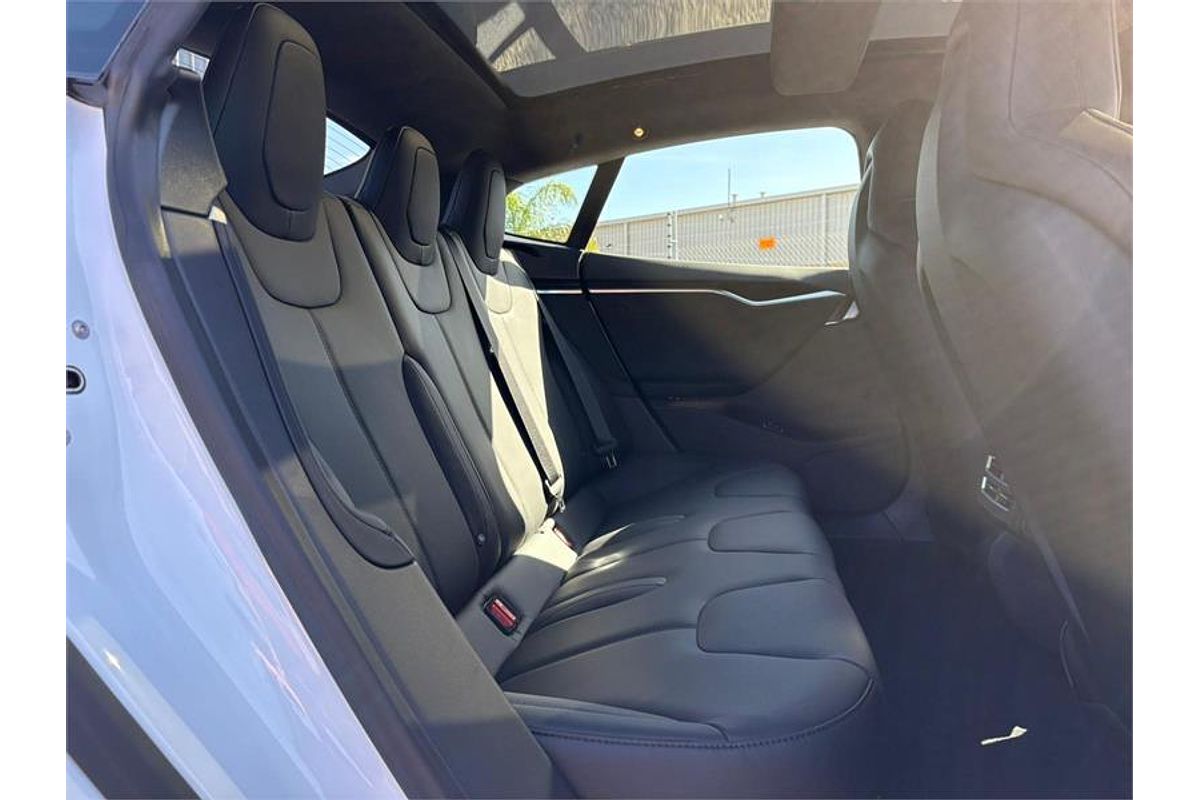 2015 Tesla Model S 85D