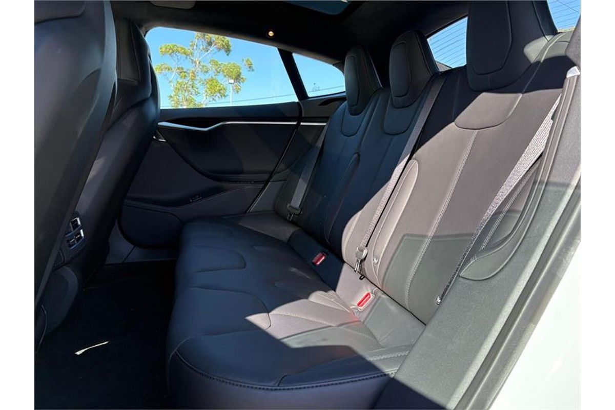 2015 Tesla Model S 85D