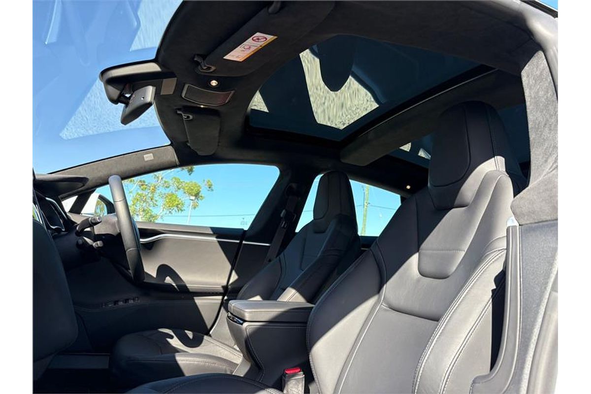 2015 Tesla Model S 85D