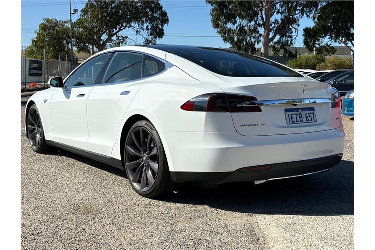 2015 Tesla Model S 85D