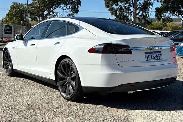 2015 Tesla Model S 85D