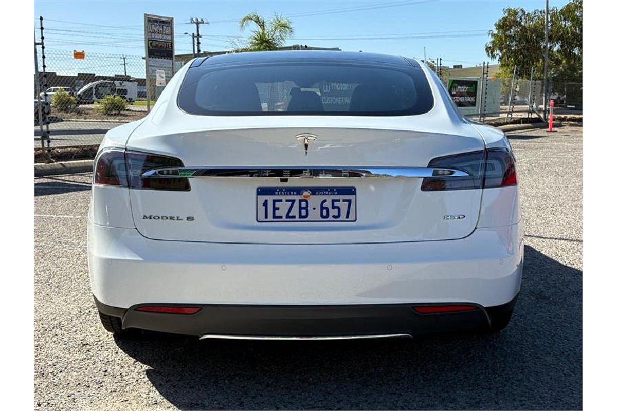2015 Tesla Model S 85D