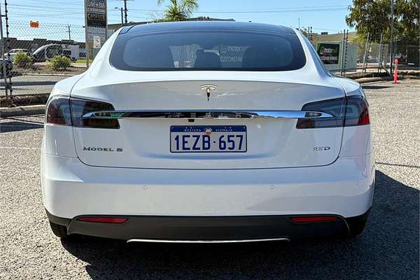 2015 Tesla Model S 85D