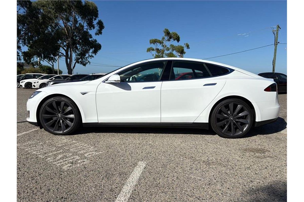 2015 Tesla Model S 85D