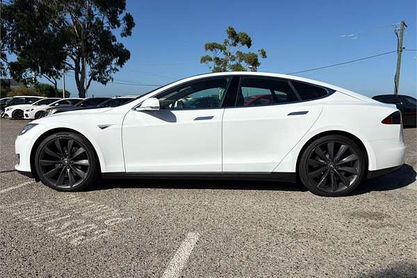 2015 Tesla Model S 85D