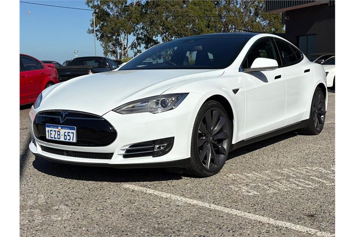 2015 Tesla Model S 85D