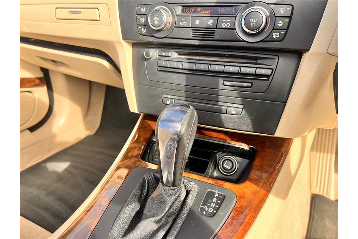 2009 BMW 3 25i E93 MY09