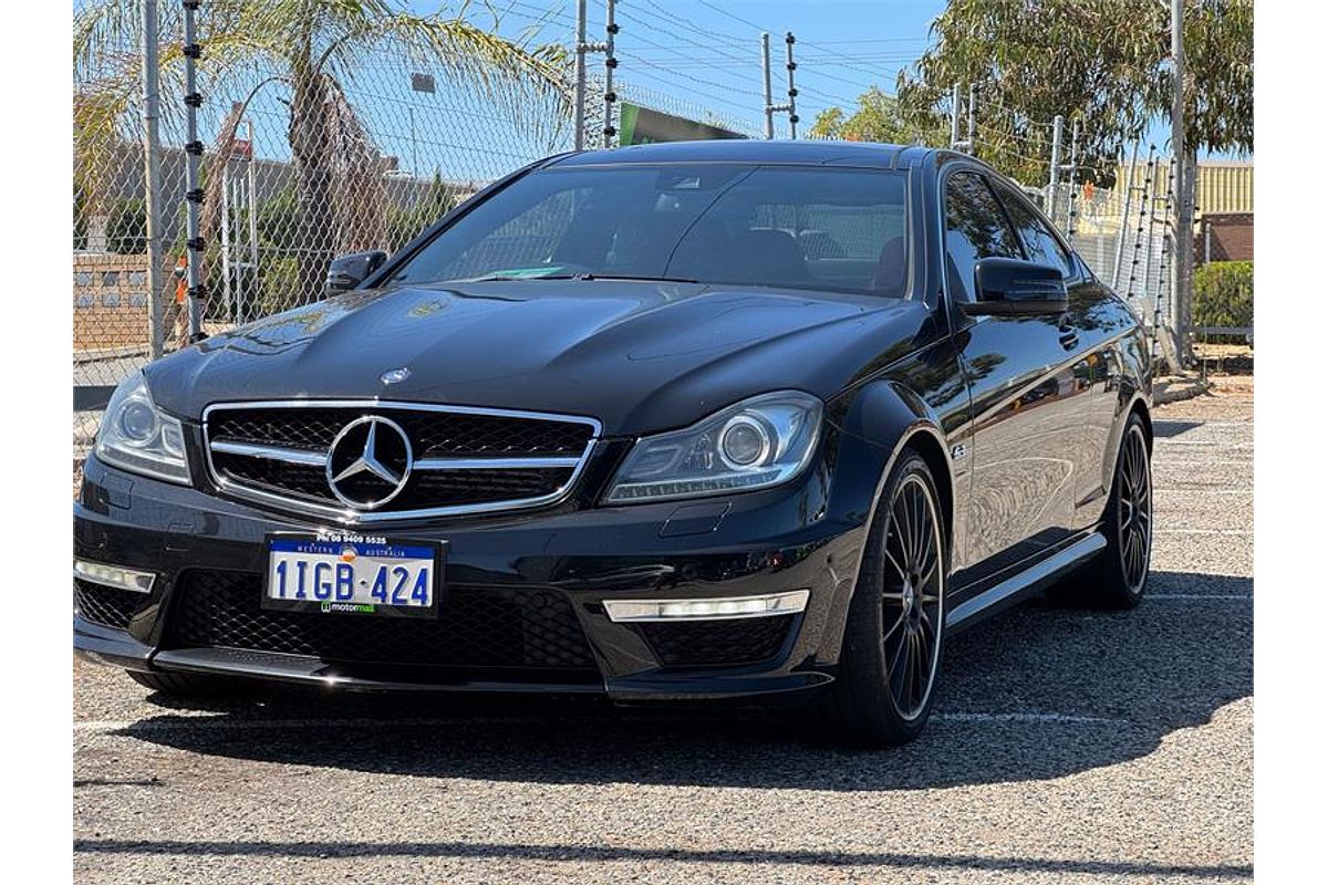2012 Mercedes-Benz C63 AMG W204 MY13
