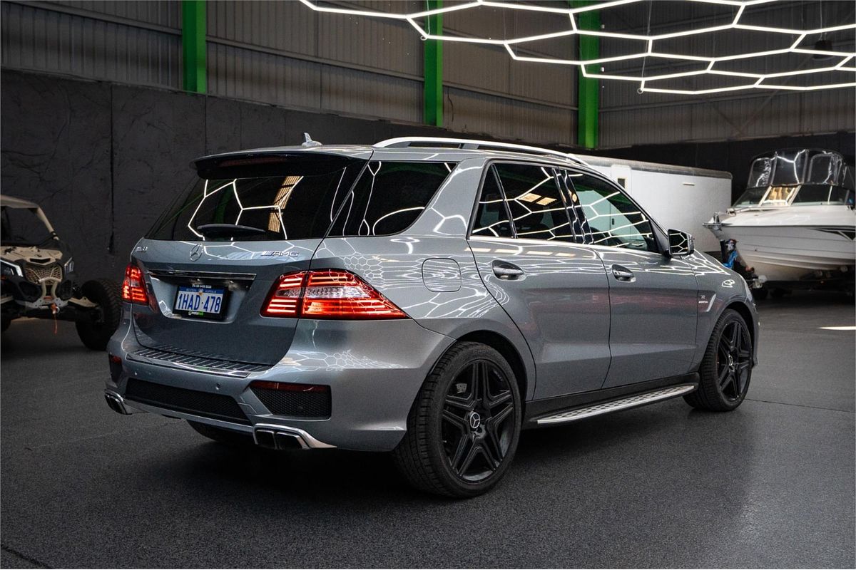 2012 Mercedes-Benz ML 63 AMG (4x4) 166