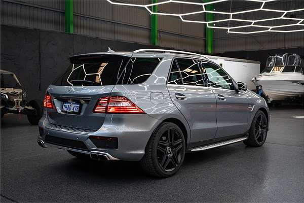 2012 Mercedes-Benz ML 63 AMG (4x4) 166