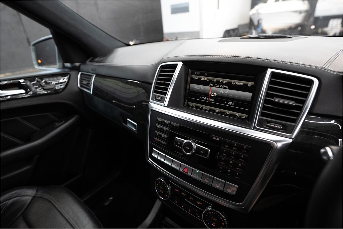 2012 Mercedes-Benz ML 63 AMG (4x4) 166