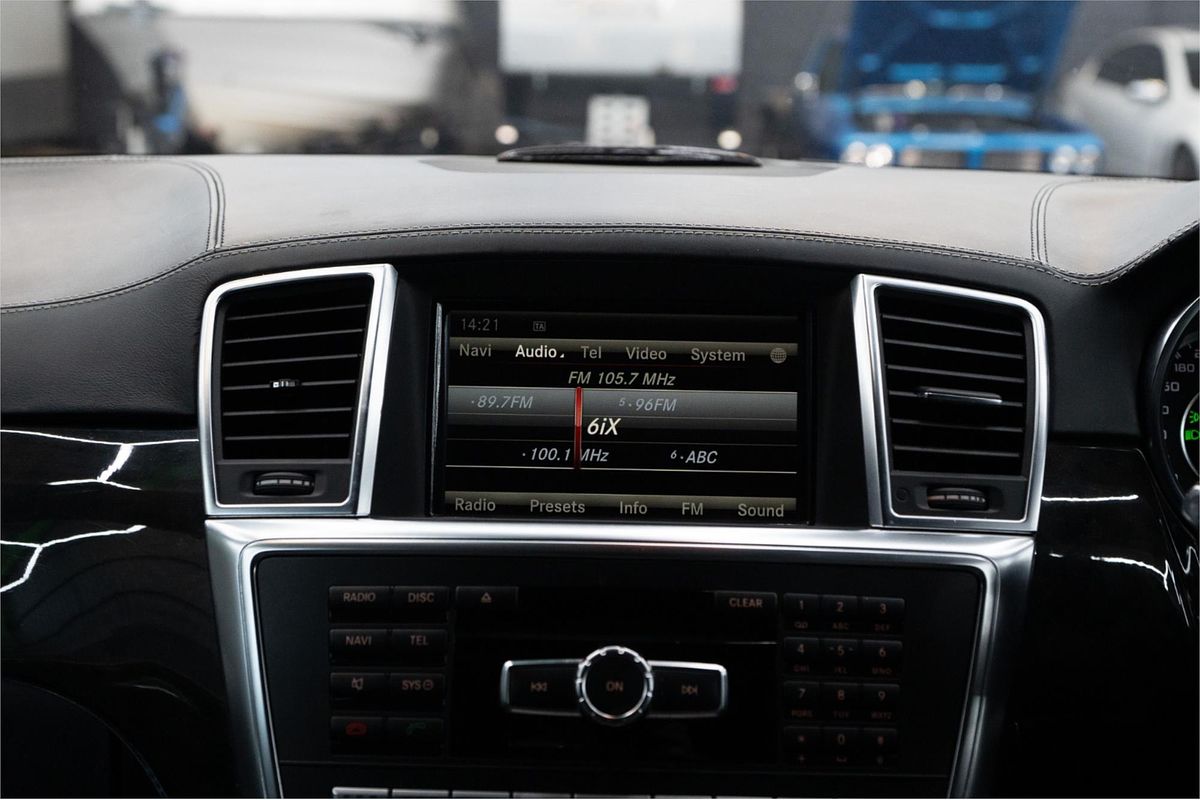 2012 Mercedes-Benz ML 63 AMG (4x4) 166