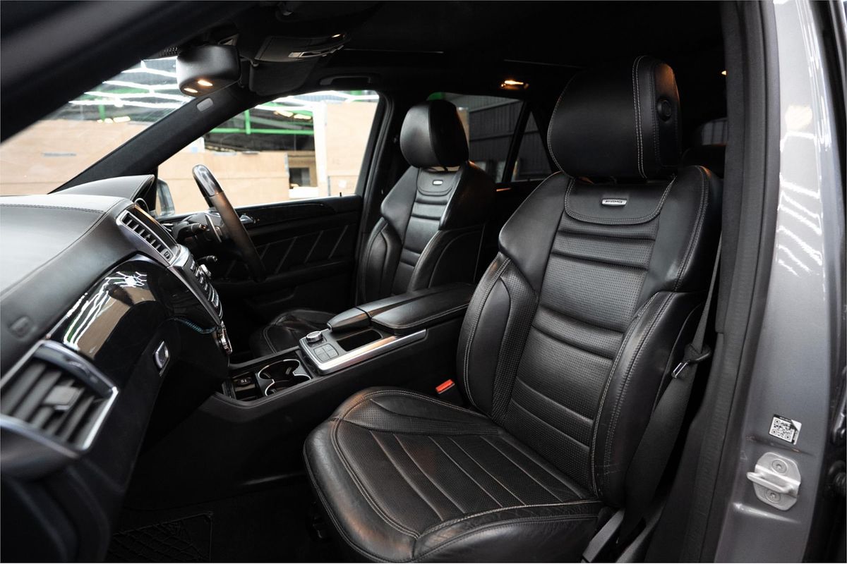 2012 Mercedes-Benz ML 63 AMG (4x4) 166