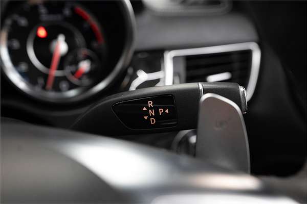 2012 Mercedes-Benz ML 63 AMG (4x4) 166