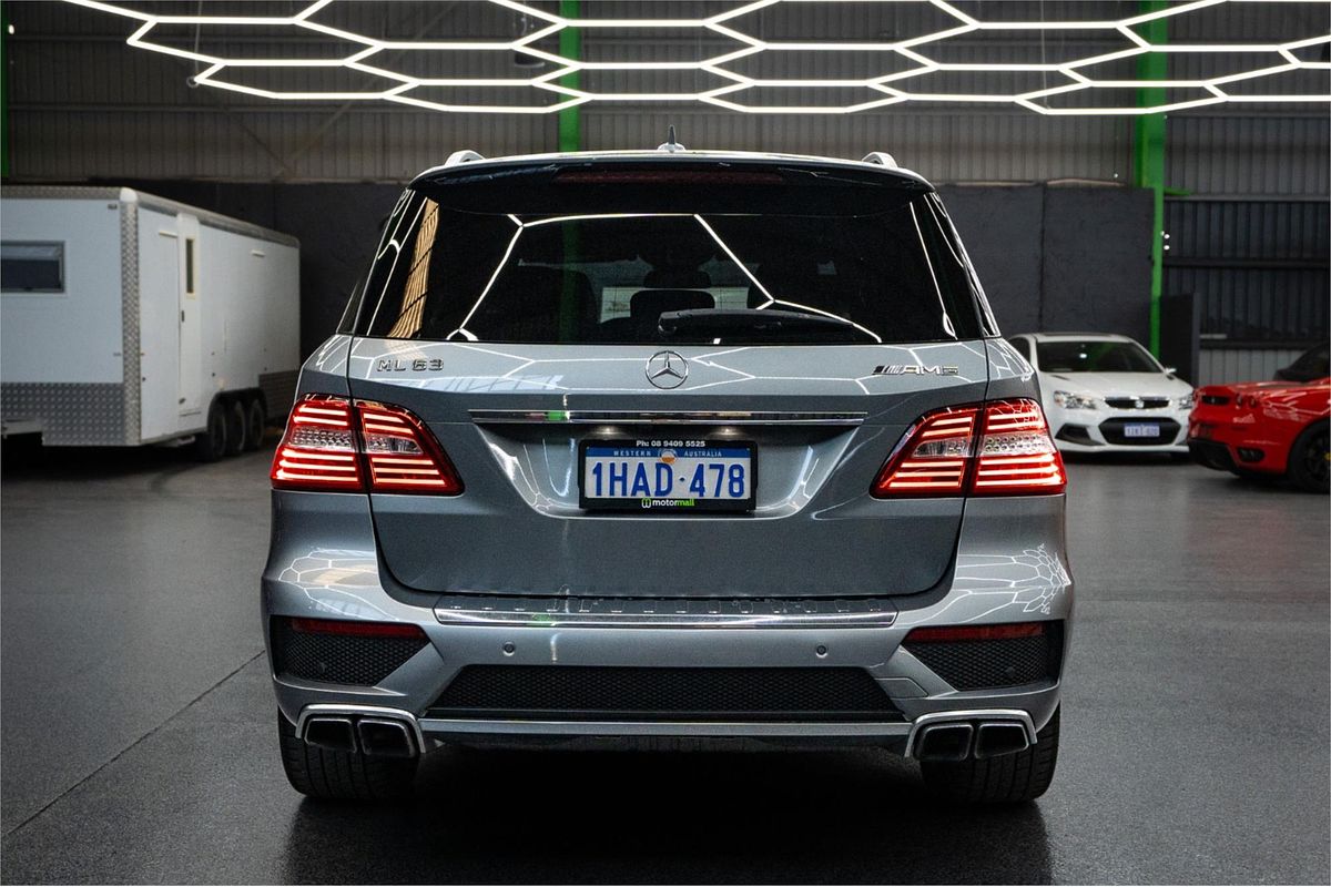 2012 Mercedes-Benz ML 63 AMG (4x4) 166