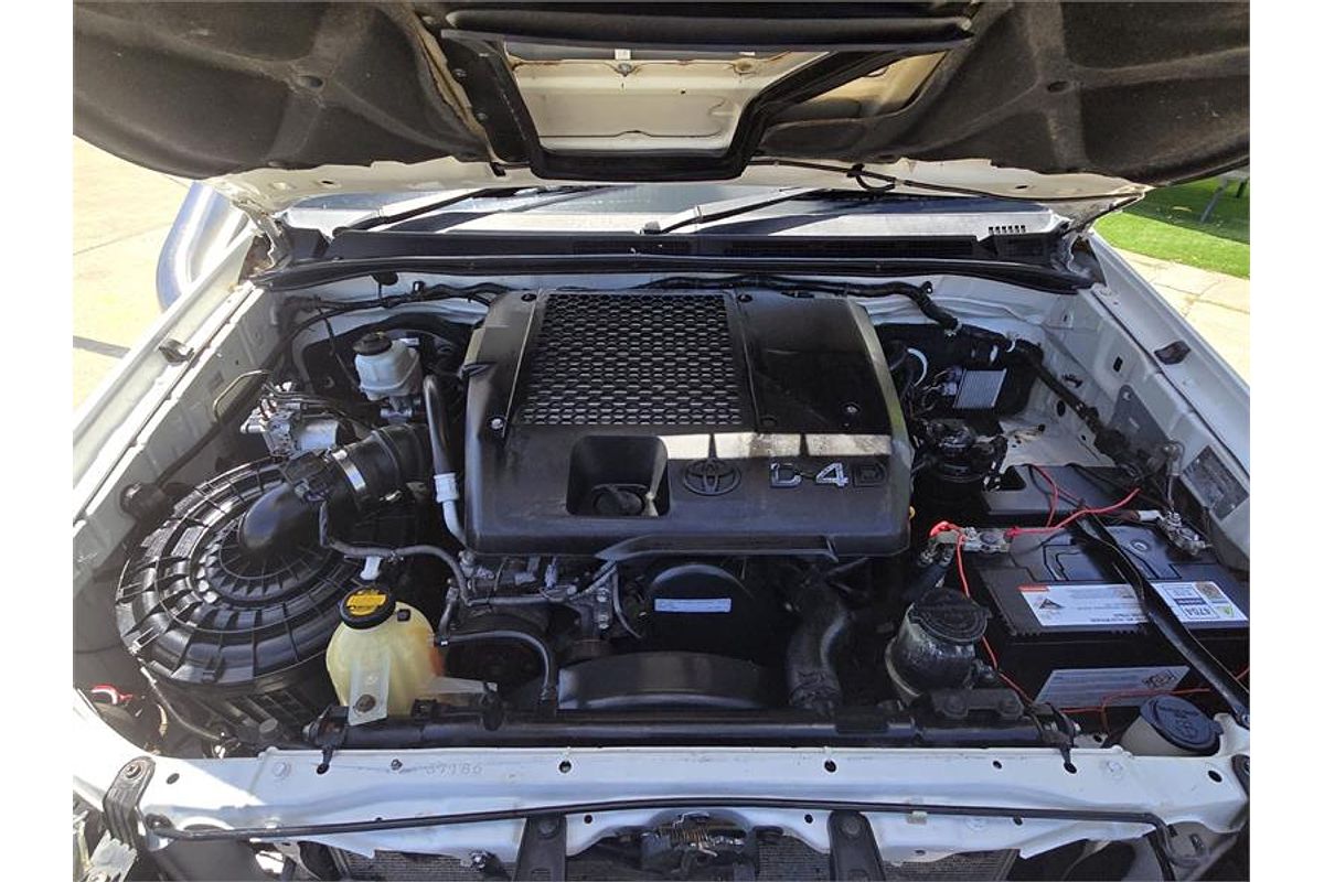 2013 Toyota Hilux SR5 KUN26R 4X4